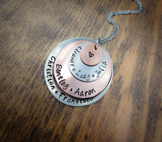 Necklace with names, Grandma Necklace, Nana Necklace, Mom Necklace, Personalized Gift, Personalized Gift for Mom with Kids Names, Gigi Gift